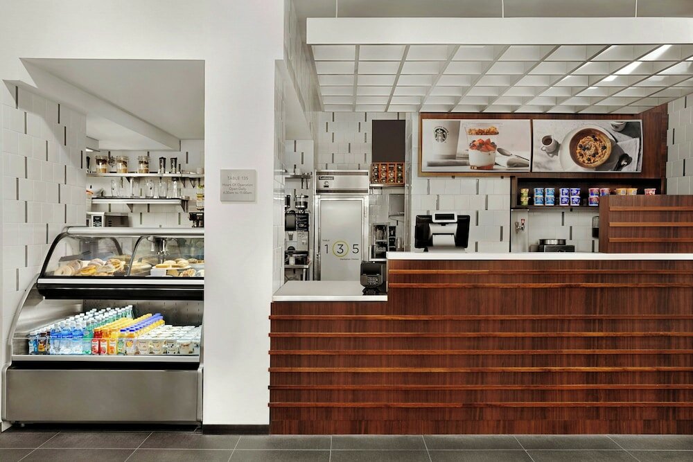 Фото Courtyard by Marriott New York Manhattan Chelsea