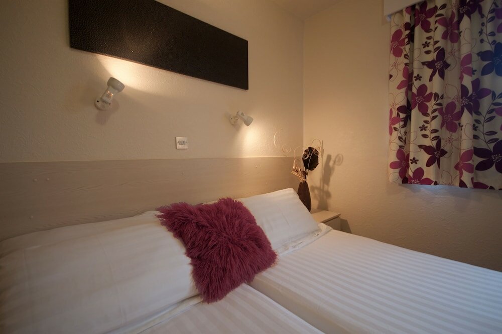 Фото Norfolk Hotel