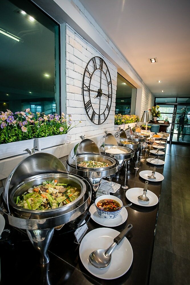 Фото Embryo Hotel