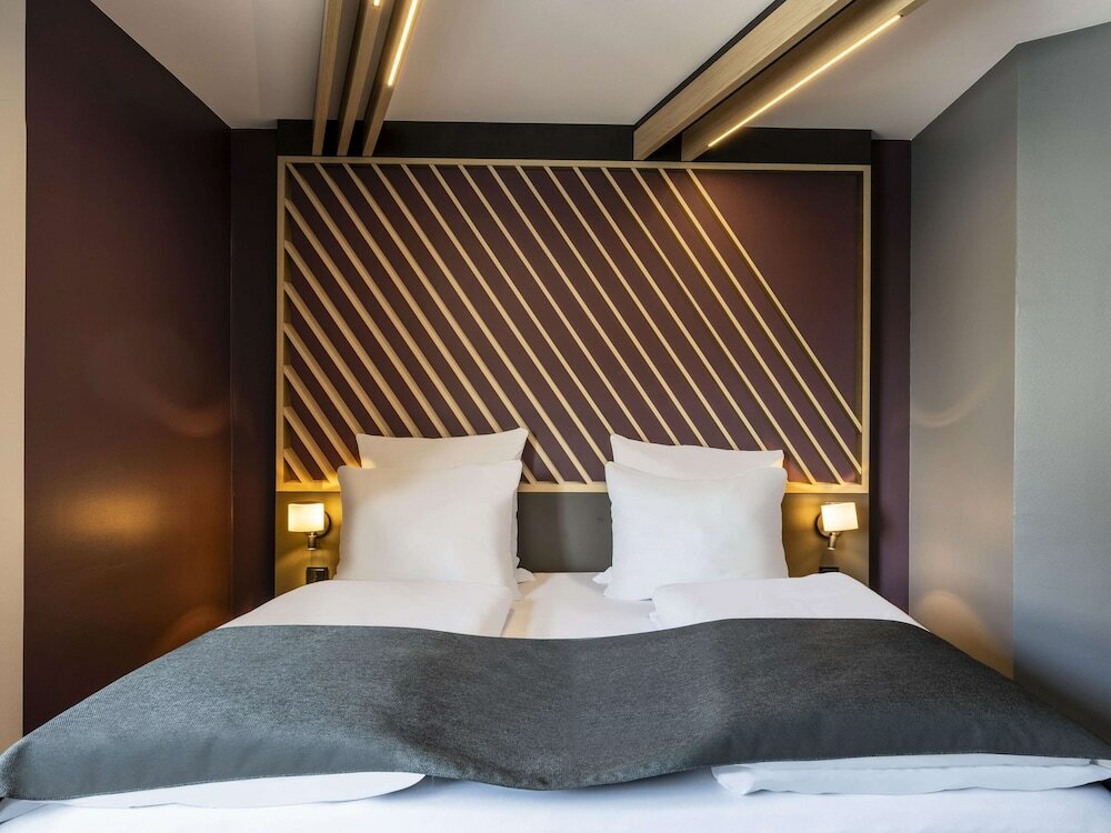 Фото B&b Hotel Schweinfurt-City