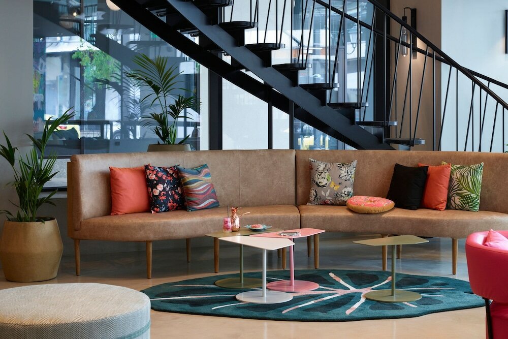 Фото Moxy Athens City