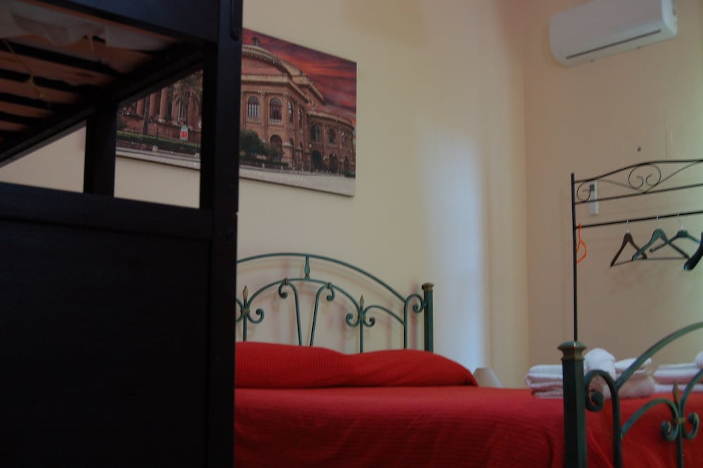 Фото Antadia B&b