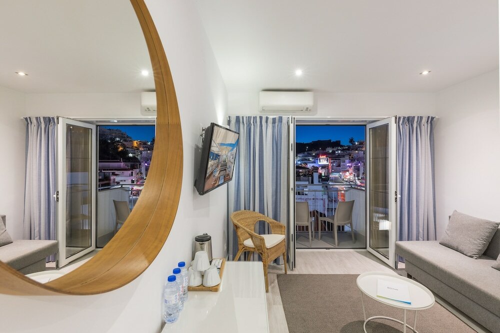 Фото Hotel Baltum