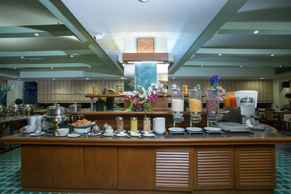 Фото Asia Cha-am Hotel