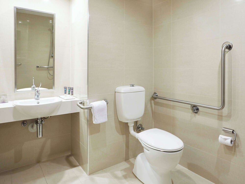 Фото Novotel Perth Langley