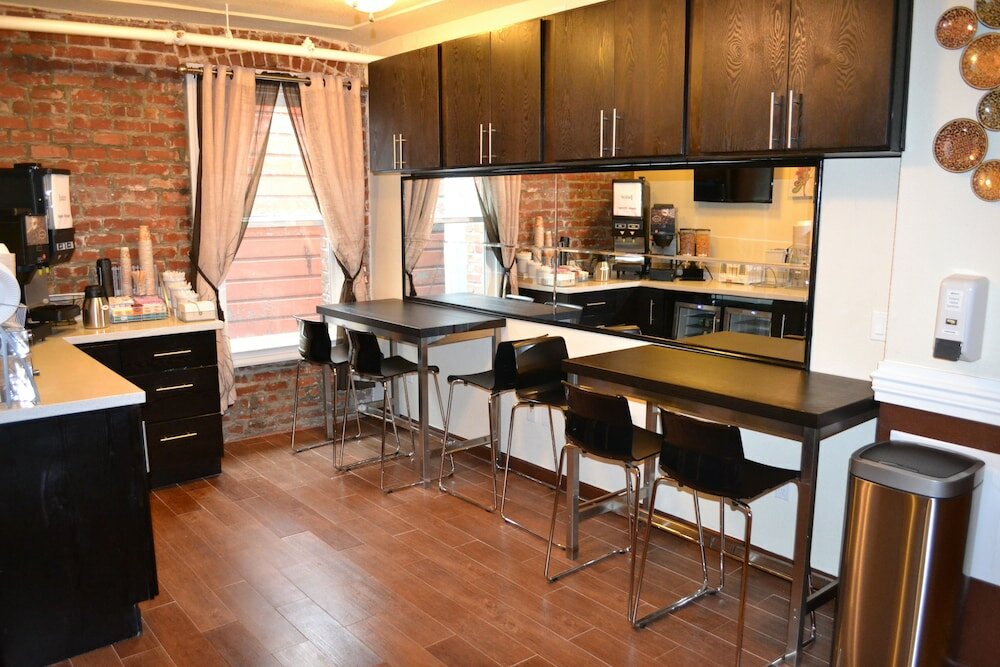 Фото Inn on Folsom