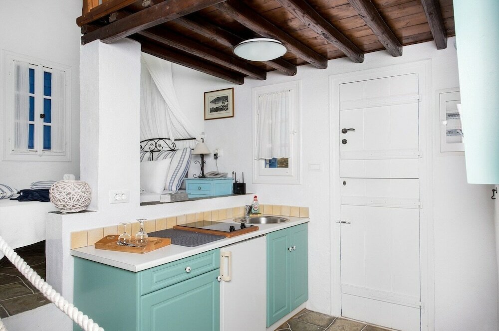 Фото Lighthouse Hotel