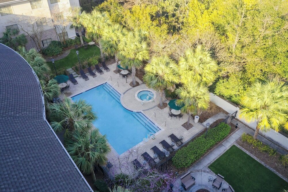 Фото Courtyard by Marriott Charleston Mount Pleasant