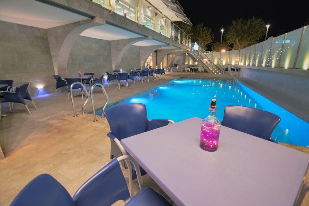 Фото Hotel Internacional