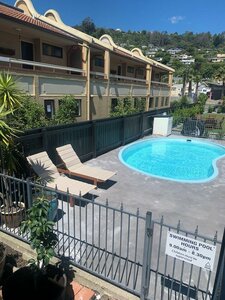 Гостиница Apex Motor Lodge