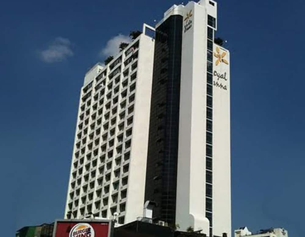 Фото Royal Lanna Hotel