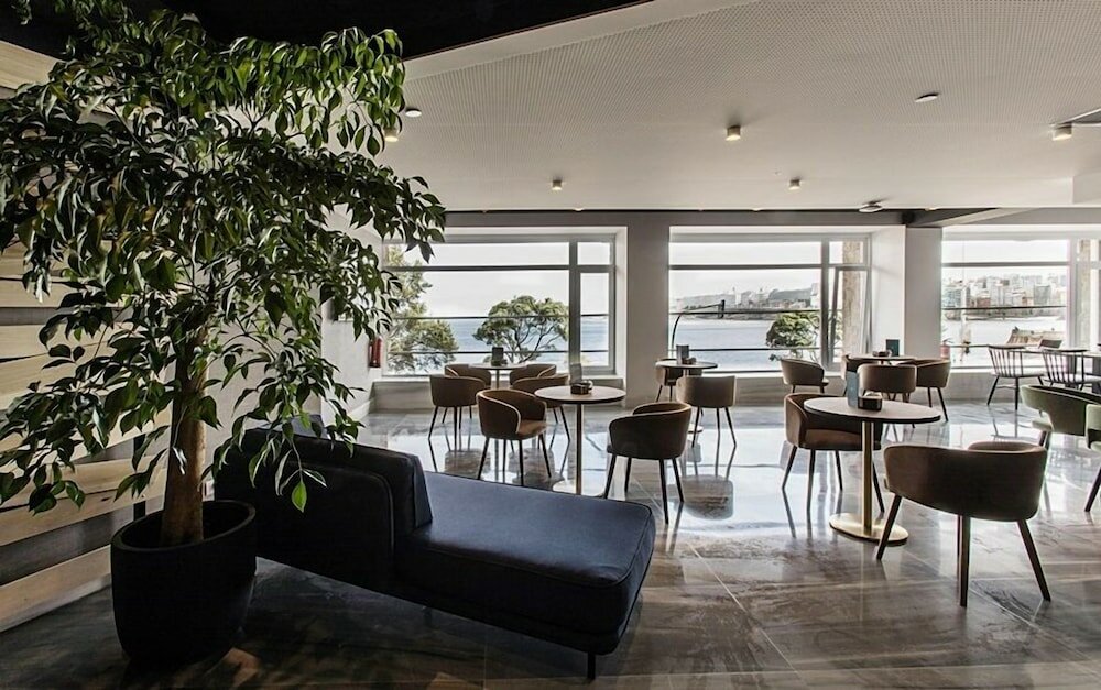 Фото Hotel Riazor