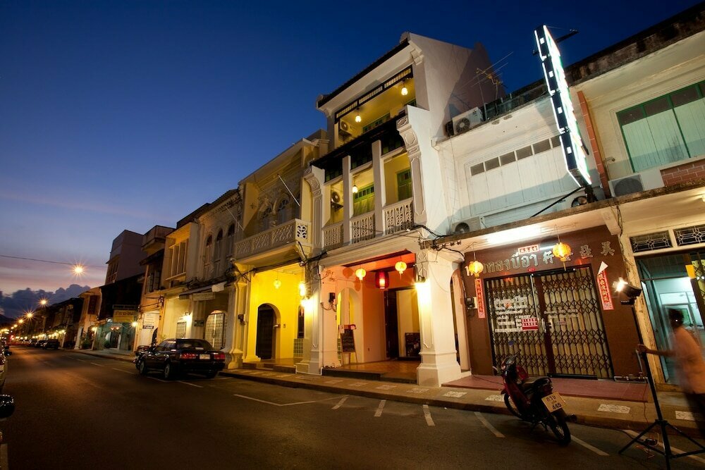 Hotel 99 Oldtown Boutique Guesthouse, Phuket, photo