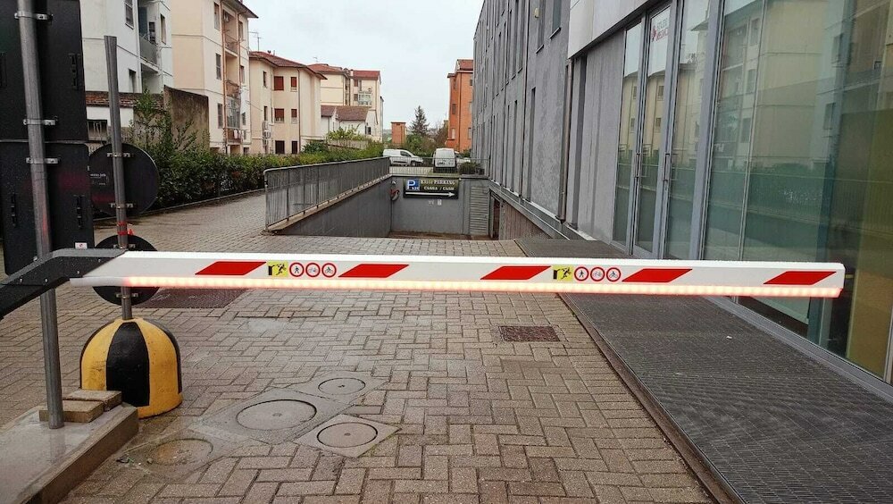 Фото Blue Shades Aparthotel