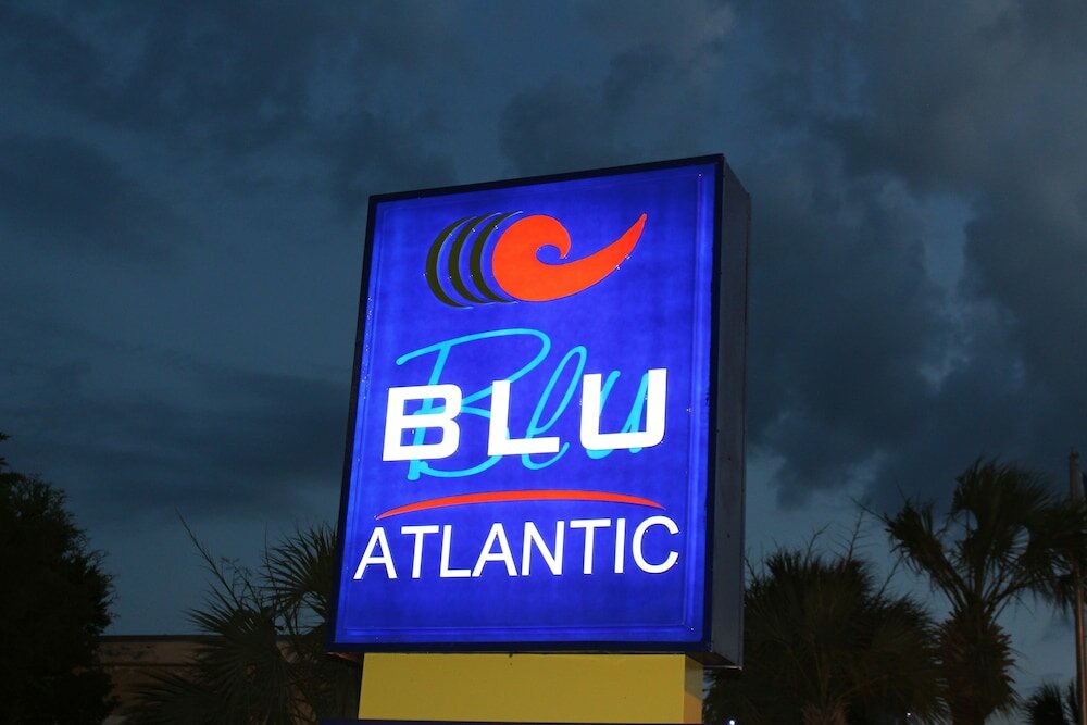 Фото Blu Atlantic Oceanfront Hotel & Suites