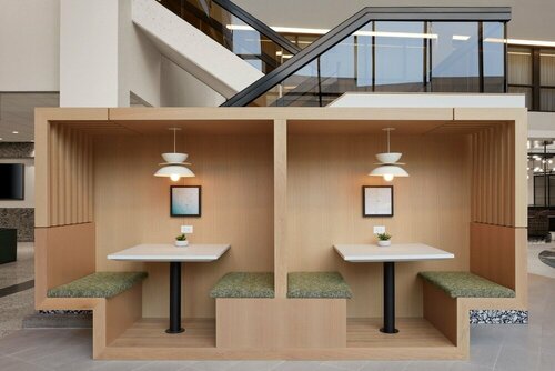 Внешний вид отеля Delta Hotels Calgary Airport In Terminal в Калгарях, фото 5