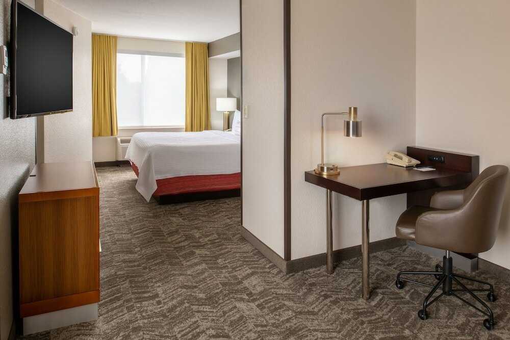 Фото SpringHill Suites by Marriott Portland Airport