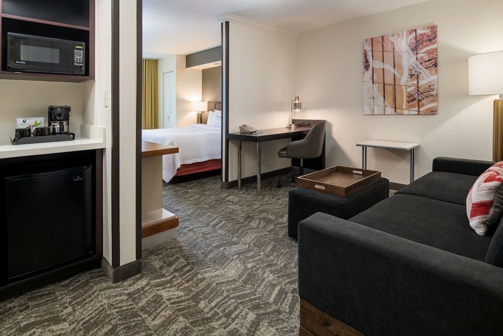Фото SpringHill Suites by Marriott Portland Airport