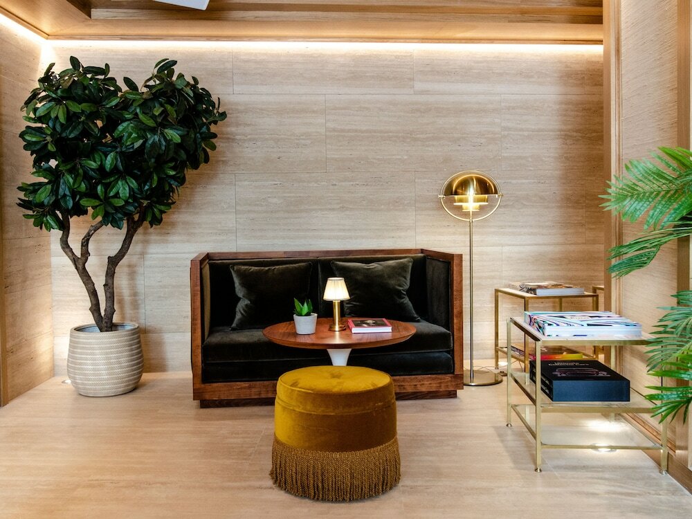 Фото Browns Avenue Hotel