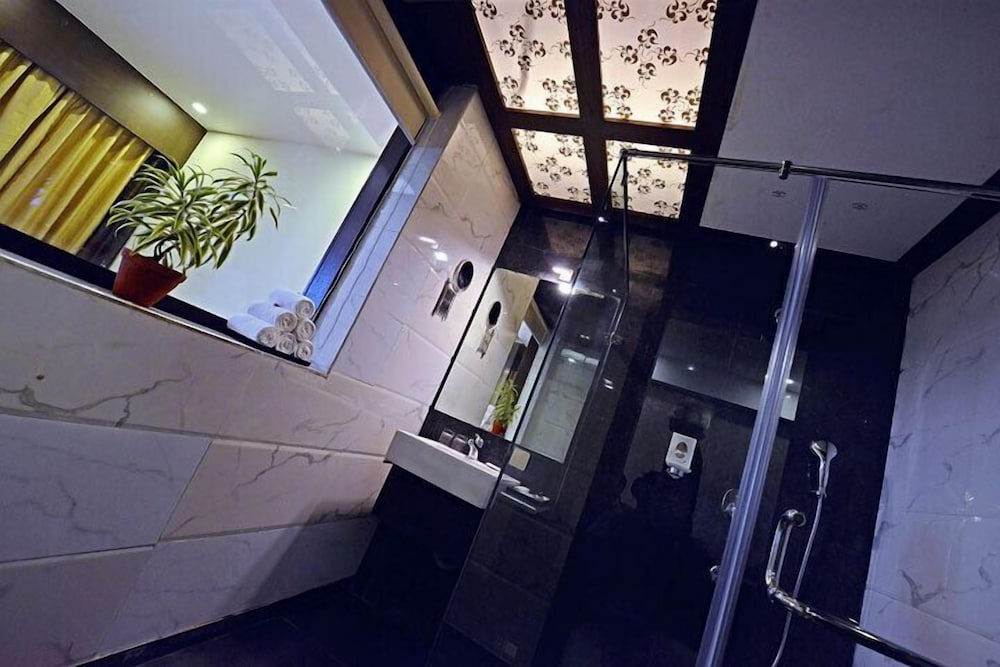 Фото Ethnotel, Kolkata Airport