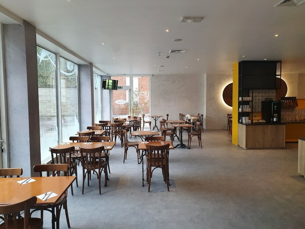 Фото B&b Hotel Mons Gare