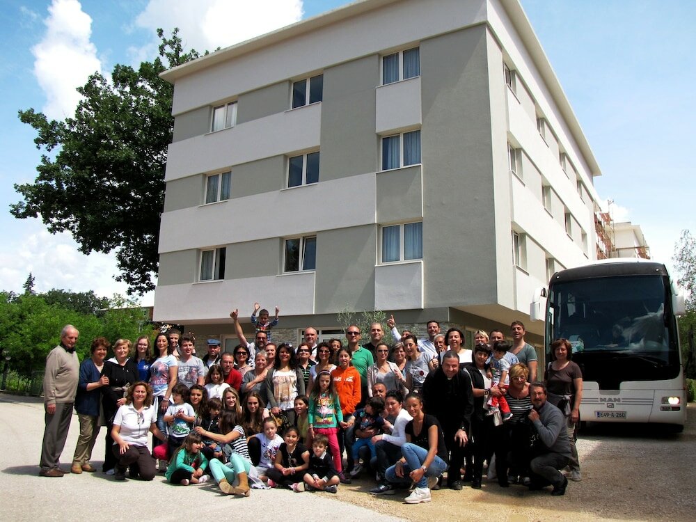 Фото Wine Hotel Cesarica