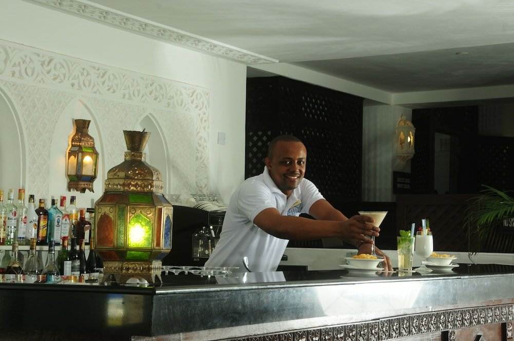 Фото Jacaranda Indian Ocean Beach Resort