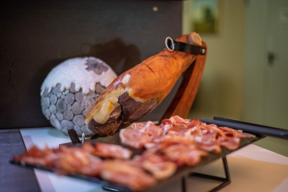 Фото Hotel Carpathia