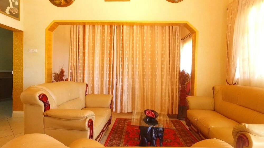 Фото Executive Airport Hotel