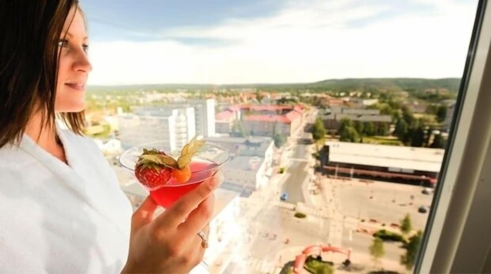 Фото 150706204232