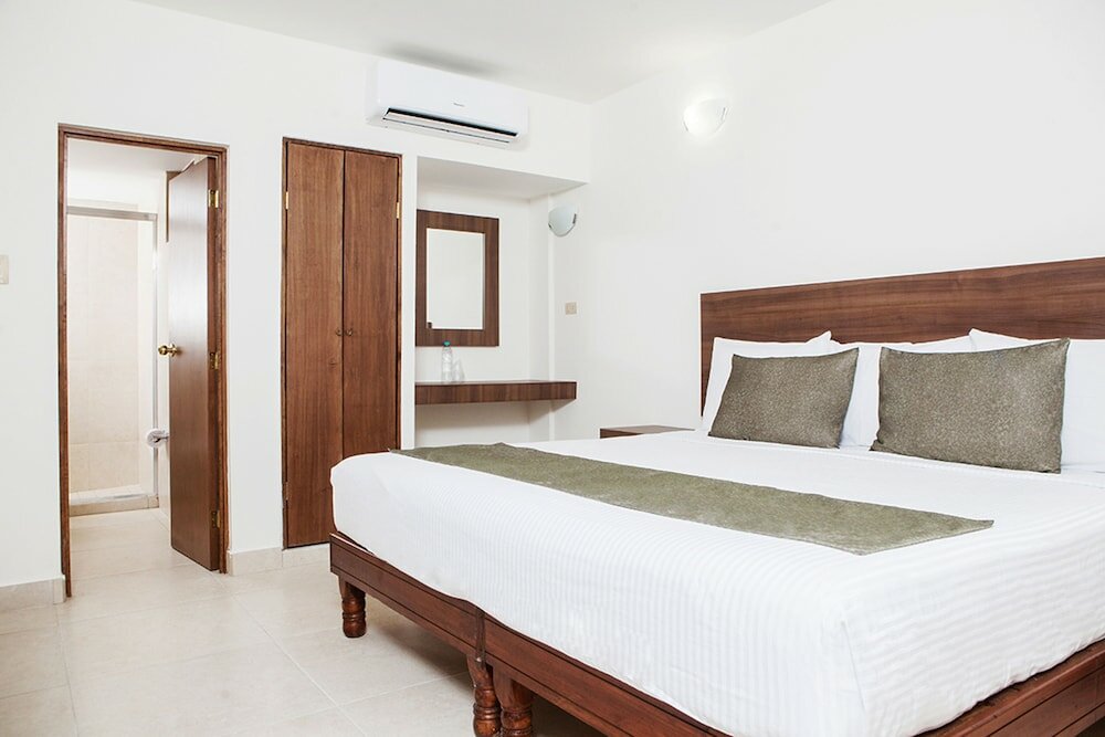 Фото Hotel La Riviera