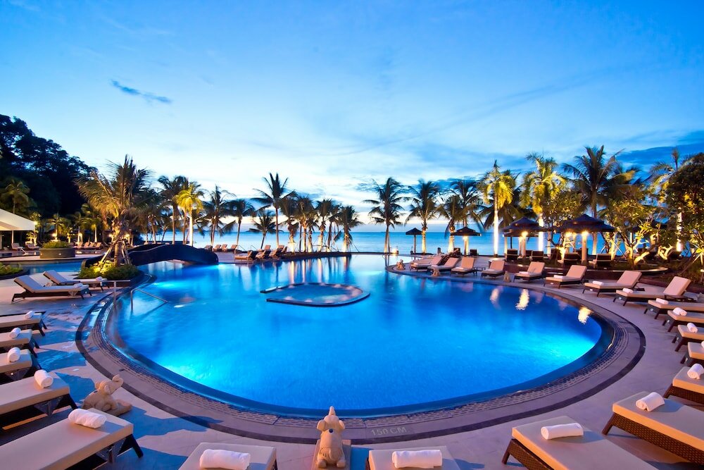 Фото Royal Wing Suites & SPA