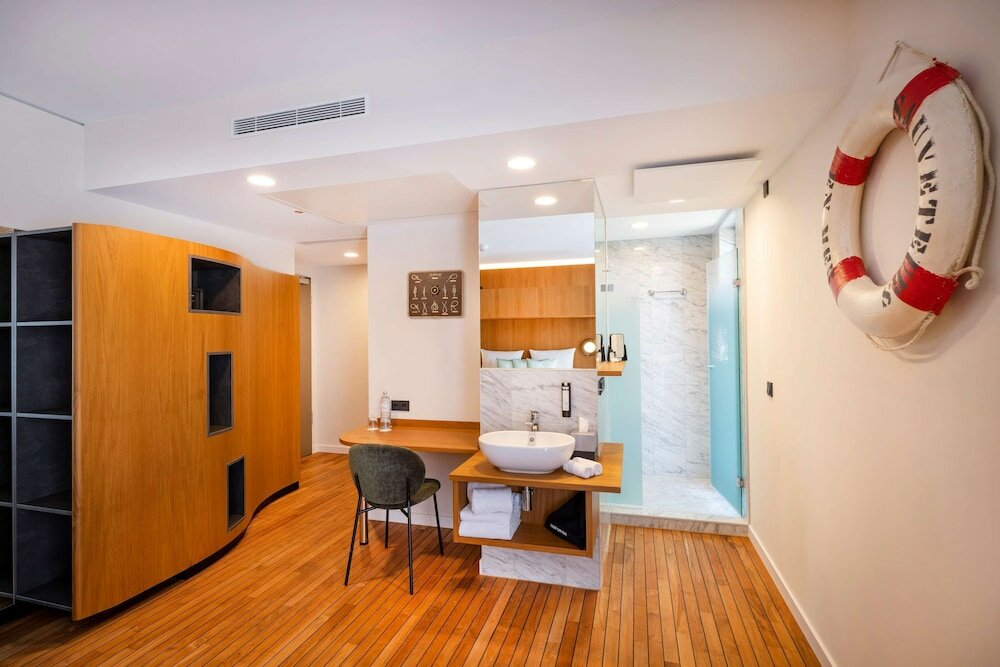 Фото Arcotel HafenCity Dresden