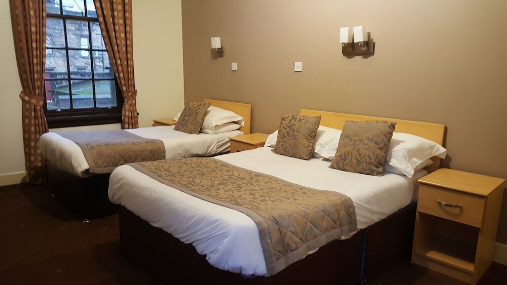 Фото McLays Guest House