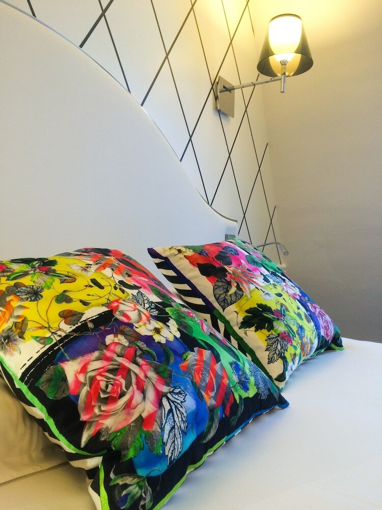 Фото Hôtel Le Royal