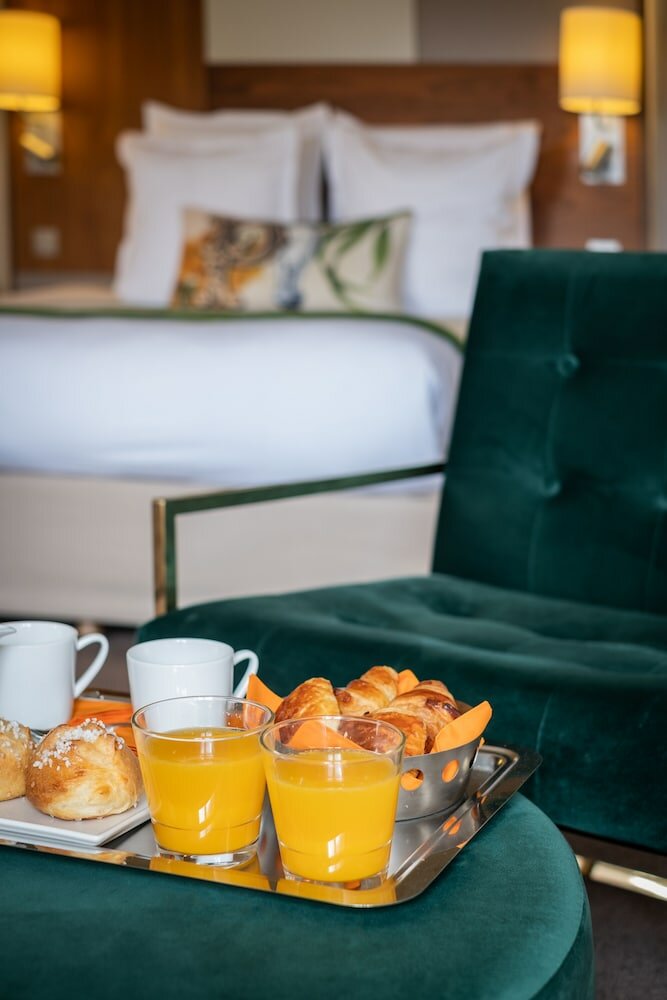 Фото Hotel Le Tourville Eiffel 