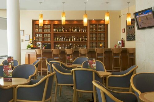 Гостиница Fiesta Inn Mexicali в Мехикали