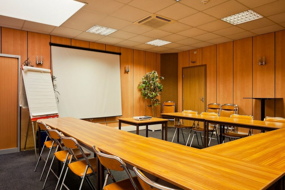 Фото Hôtel des Remparts