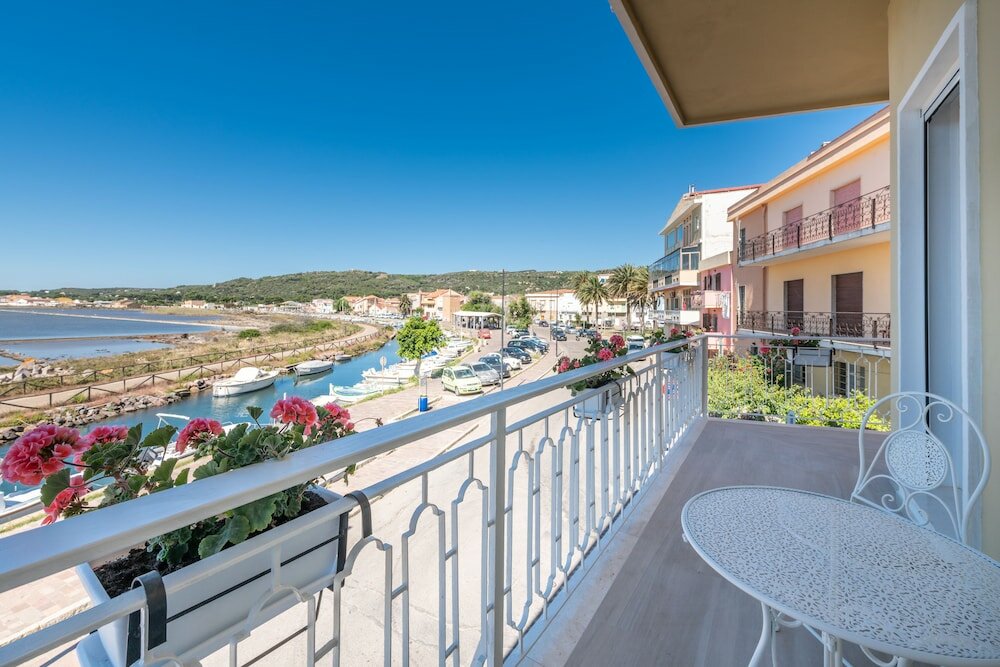 Фото Отель Aquamadre Suites