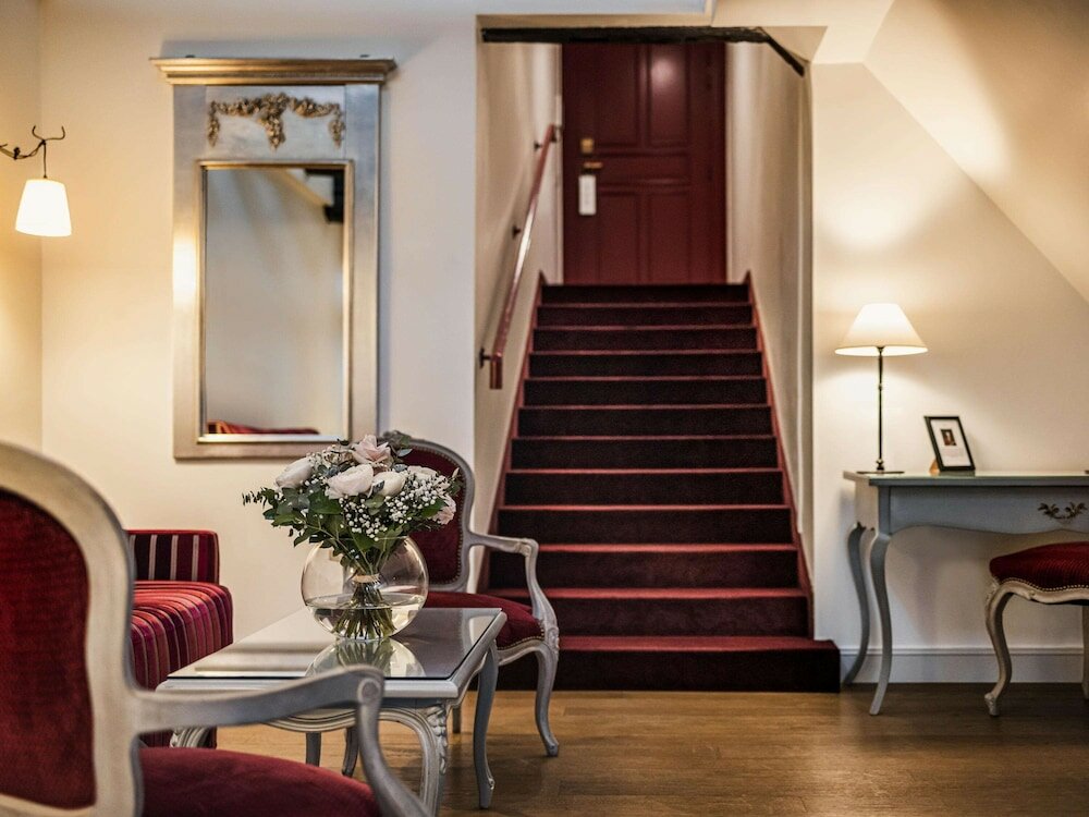 Фото Hôtel Cour du Corbeau Strasbourg