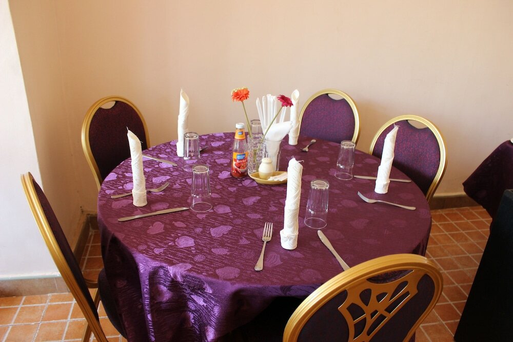 Фото Eight Winx Hotel