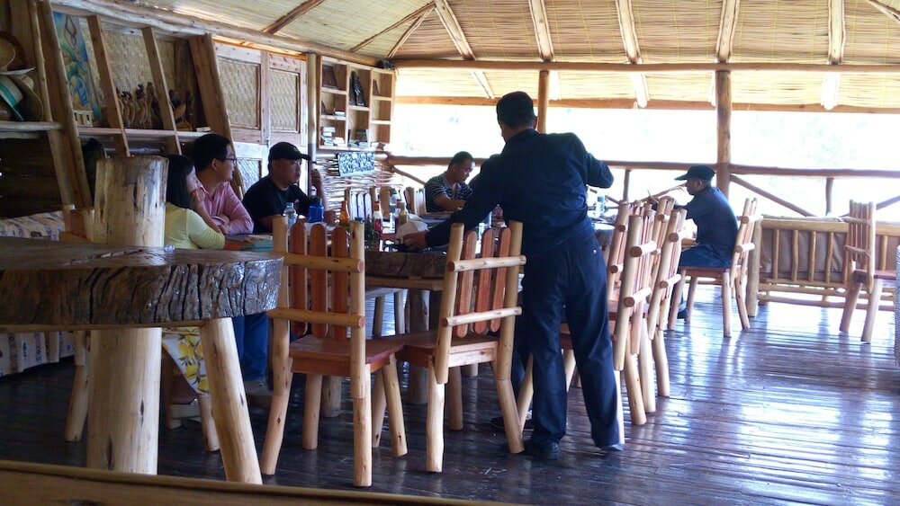 Фото Lake Bunyonyi Rock Resort