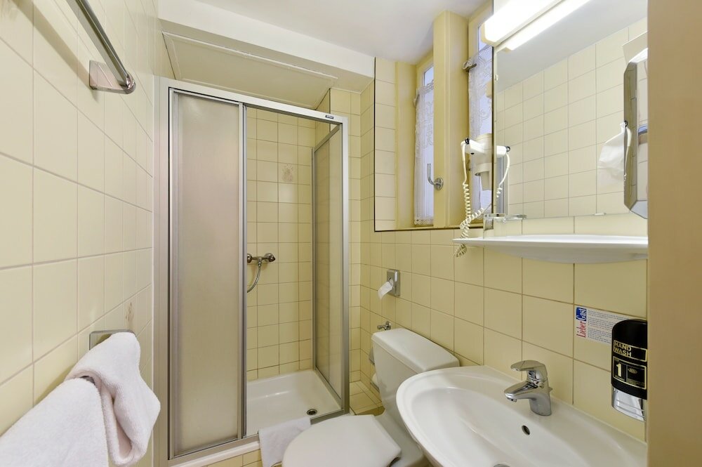 Фото Hotel Pension Baronesse