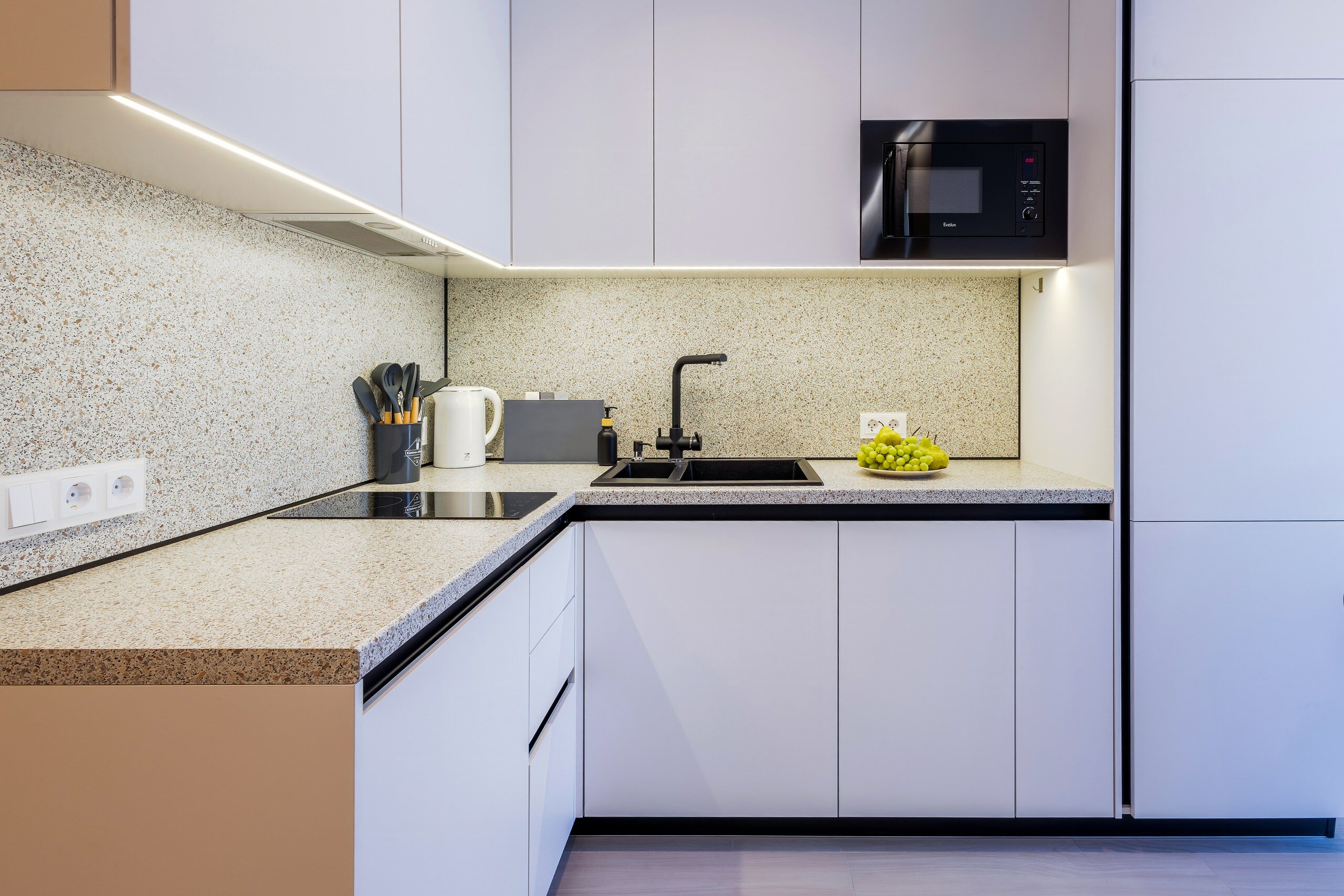 Фото МореСолнцаАпарт на улице Полтавская 21Ак1