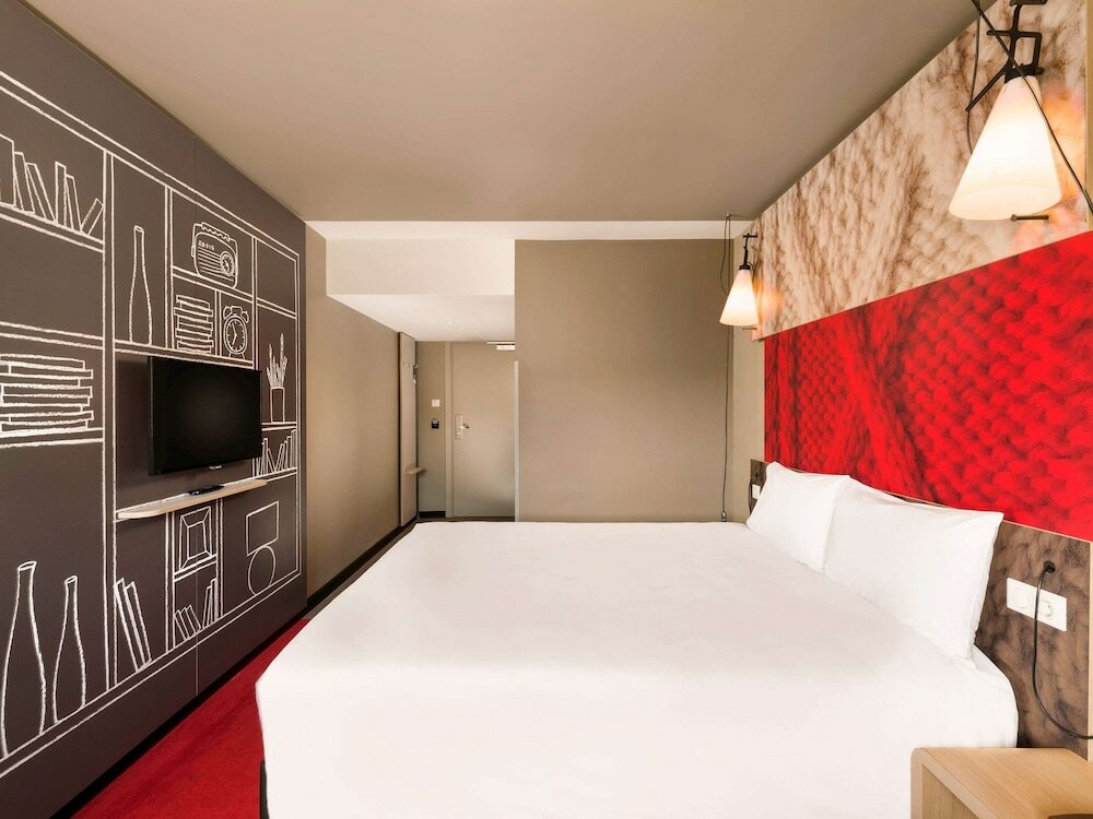 Фото Ibis Budapest Castle Hill