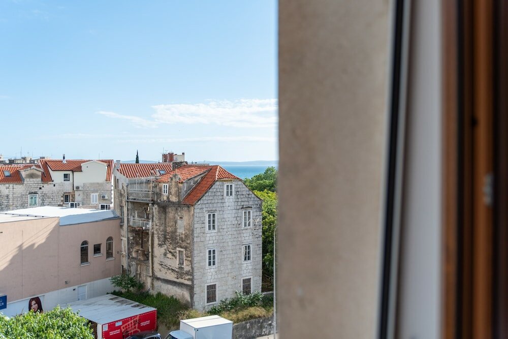 Фото Unique Luxury Rooms