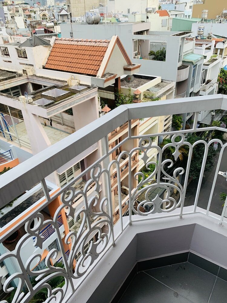 Фото Royal Dragon Boutique Hotel