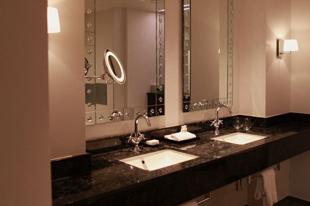 Фото The Prince Akatoki London