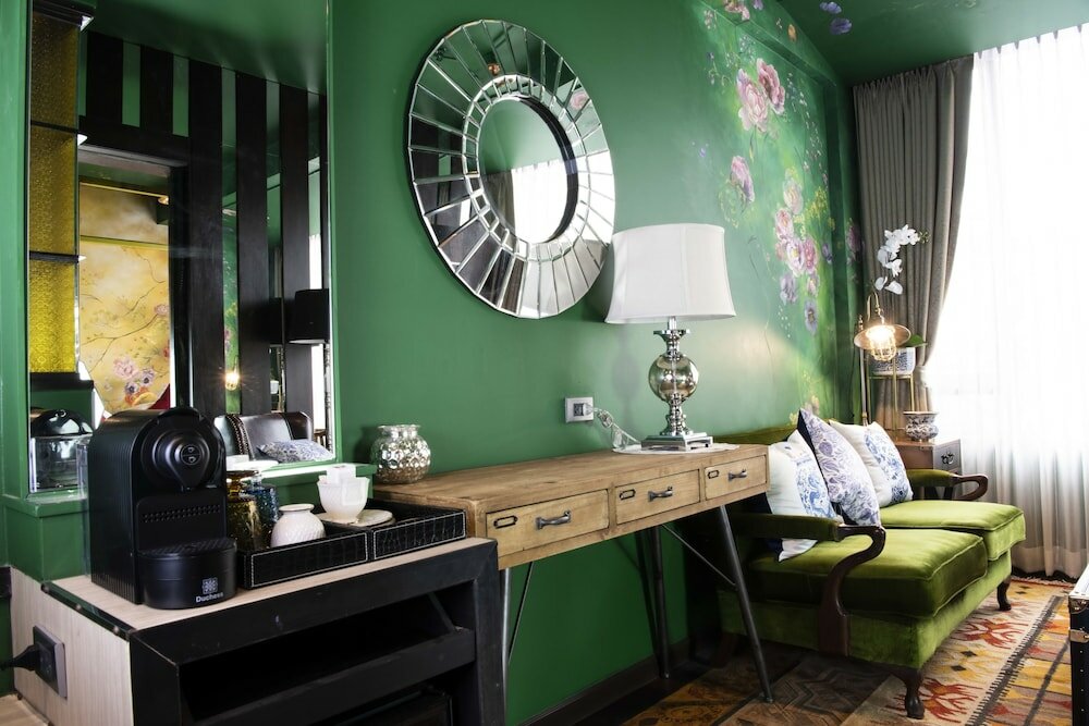 Фото Dhevi Bangkok Hotel