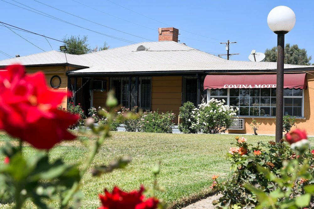 Фото Covina Motel
